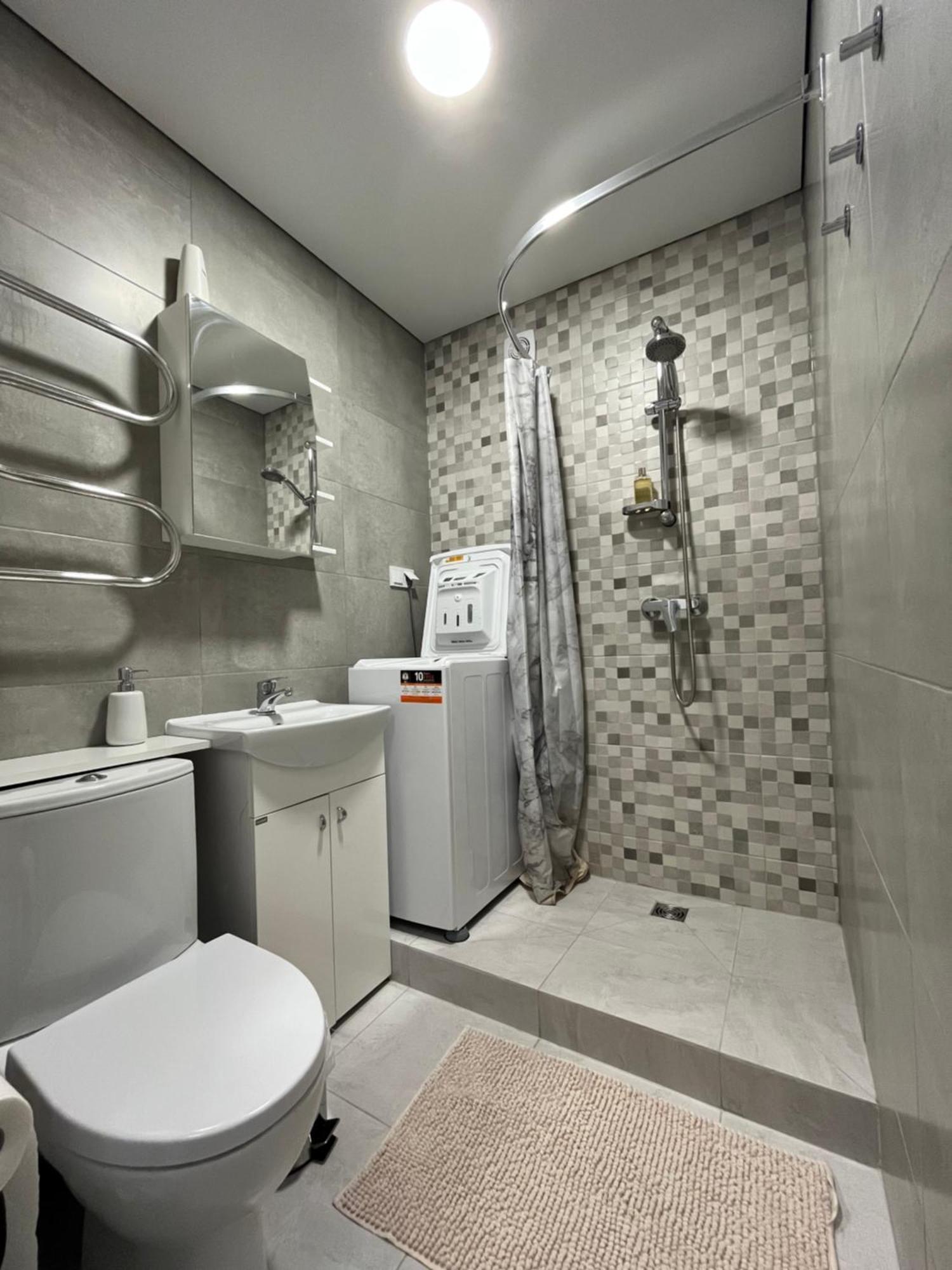 Sweet Self Check - In Apartment *