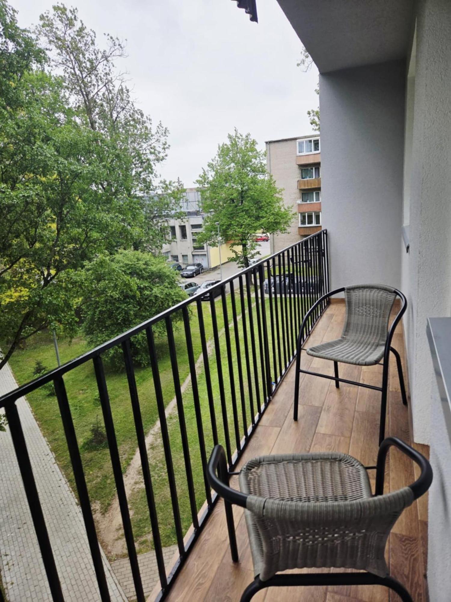Sweet Self Check - In Apartment